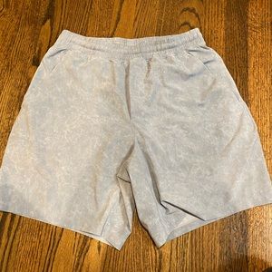 LuluLemon Mens Pace Breaker 9” Shorts (M)